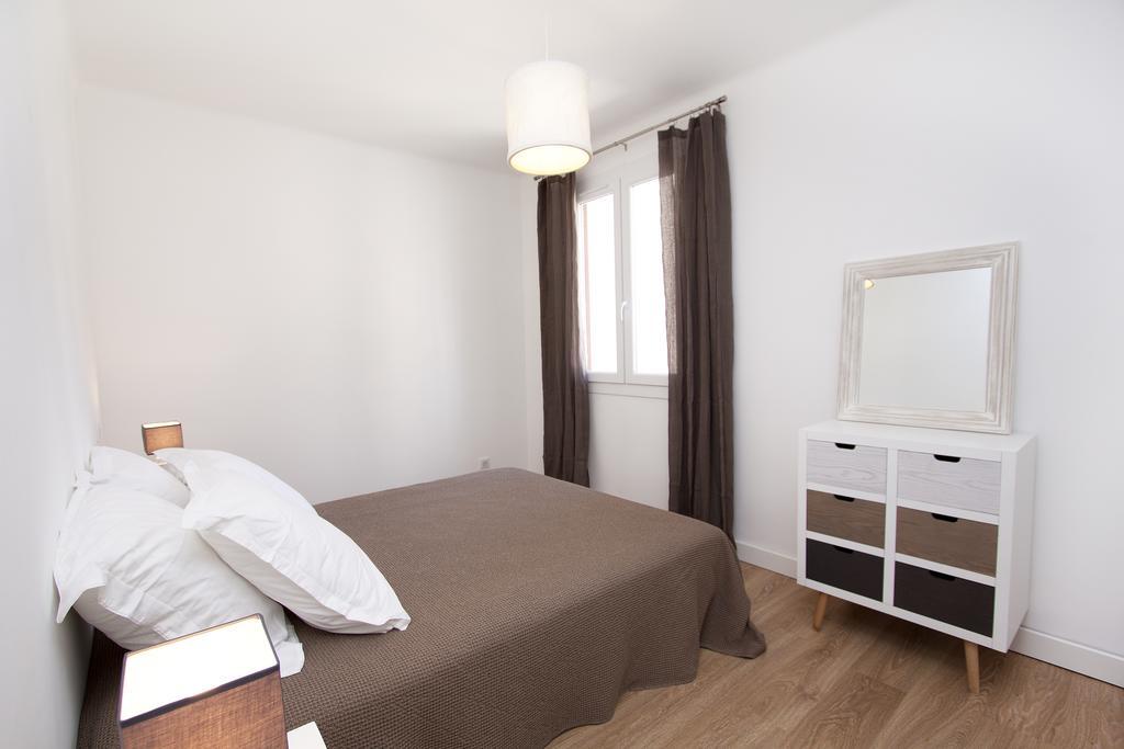 Appartement Plage Du Trottel อฌักซิโอ้ ภายนอก รูปภาพ