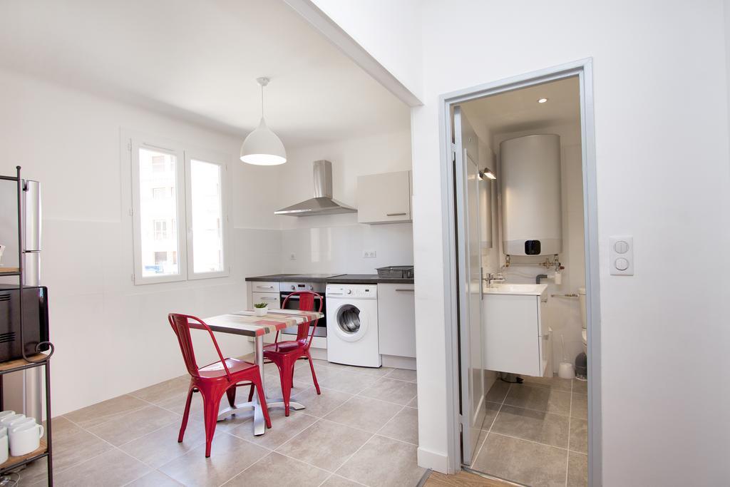 Appartement Plage Du Trottel อฌักซิโอ้ ภายนอก รูปภาพ